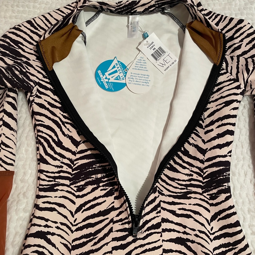 WET Swimwear | Eliana Long Sleeve Swim in Zebra | One Piece Swimsuit | NWT - Picture 9 of 16